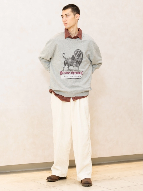 岸優太着用 バナナリパブリック　 エレファント スウェットシャツ　新品　L バナナリパブリック アニバーサリースウェット エレファント Sサイズ